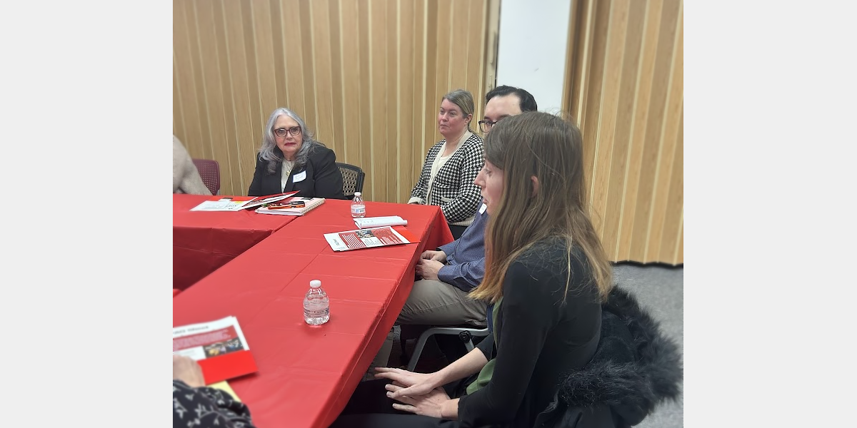 LegislatorListening4